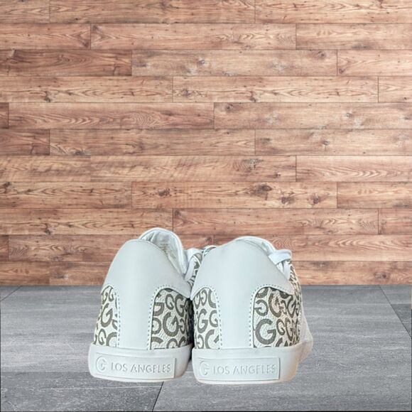 NWOT WOMENS GBG LOS ANGELES TENNIS SHOES SZ 10 - Picture 3 of 5